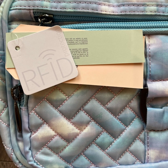 NWT Lug Convertible RFID Crossbody and Belt Bag - Carousel 3 - Picture 15 of 16